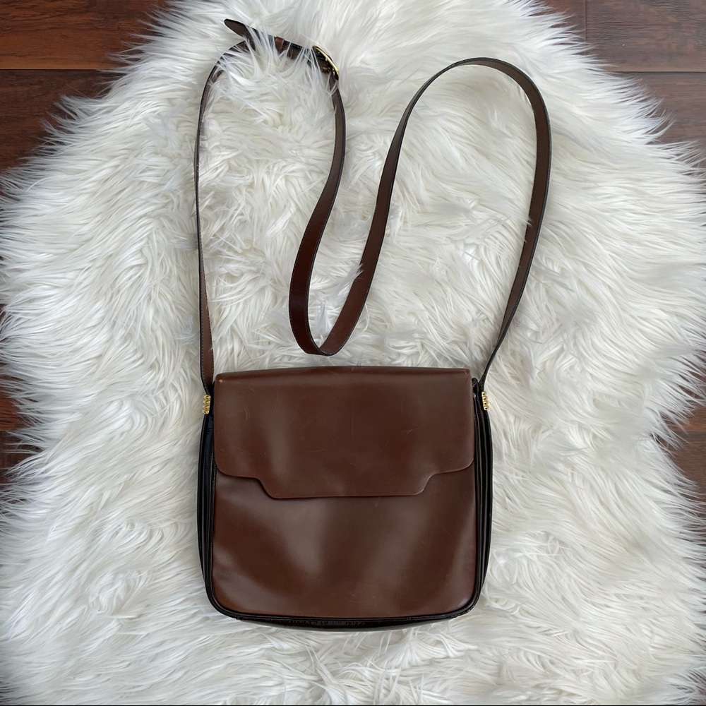 Vintage 70s-80s Salvatore Ferragamo Brown Calf Leather Messenger Bag